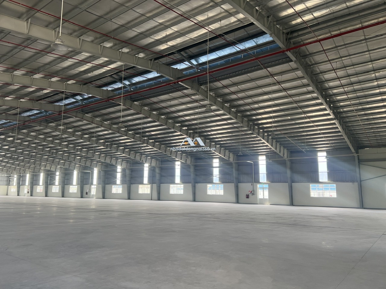 Cho thuê kho xưởng 5.000m2 giá 412 triệu KCN Long Bình- Biên Hòa- Đồng Nai