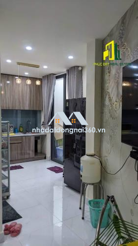 bán nhà 68 m2 shr thổ cư100% phường quang vinh đường phan chu trinh gần SGTVT tỉnh