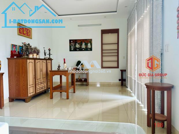 Bán Biệt Thự 238,5m2 Gần Đường Trương Định,Phường Tân Mai,Biên Hòa,Đồng Nai Gía 17,5Tỷ