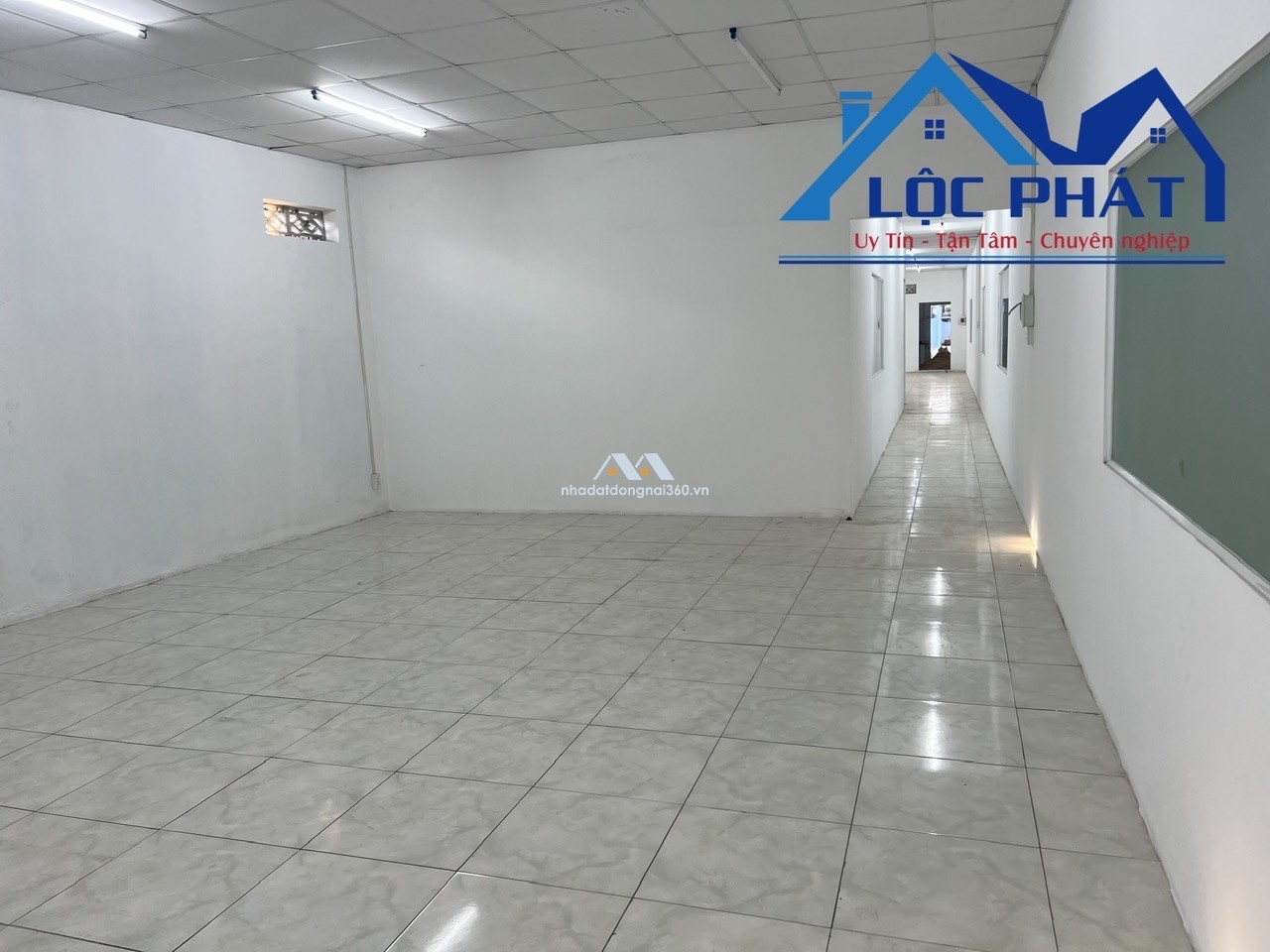 Cho thuê xưởng đẹp 2.200m2 -gần KCN Thạnh Phú-Biên Hòa-Đồng Nai. giá rẻ chỉ 80 triệu