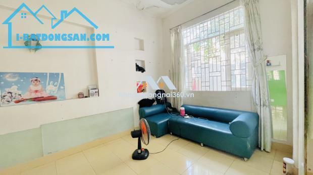 🏠 Nhà Cấp 4 Gần Chợ Cổng Sau Cty Chang Shin Xã Thạnh Phú Giá 1,79 Tỷ