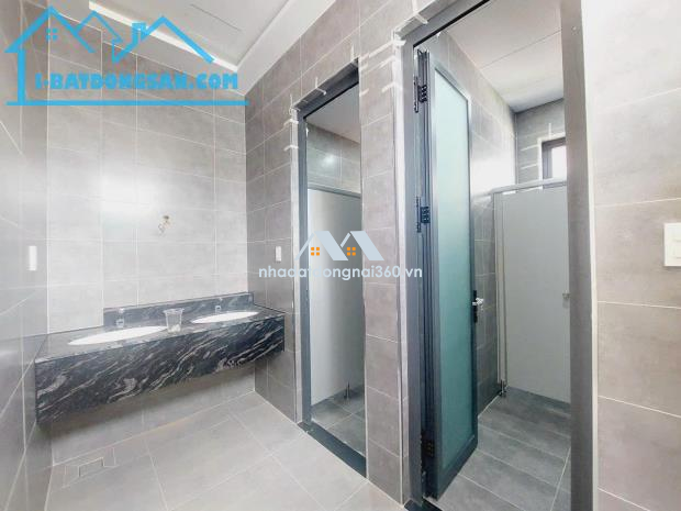 Cho thuê biệt thự D2D, P Thống Nhất Biên Hoà. dt sàn 750m2 giá 80 triệu/ tháng