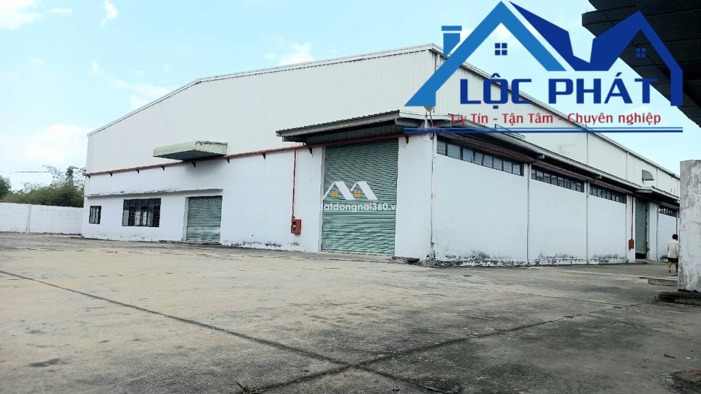 Cần chuyển nhượng nhà xưởng lô góc 2MT KCN Nhơn Trạch Đồng Nai 24.000 m2 chỉ 90 tỷ
