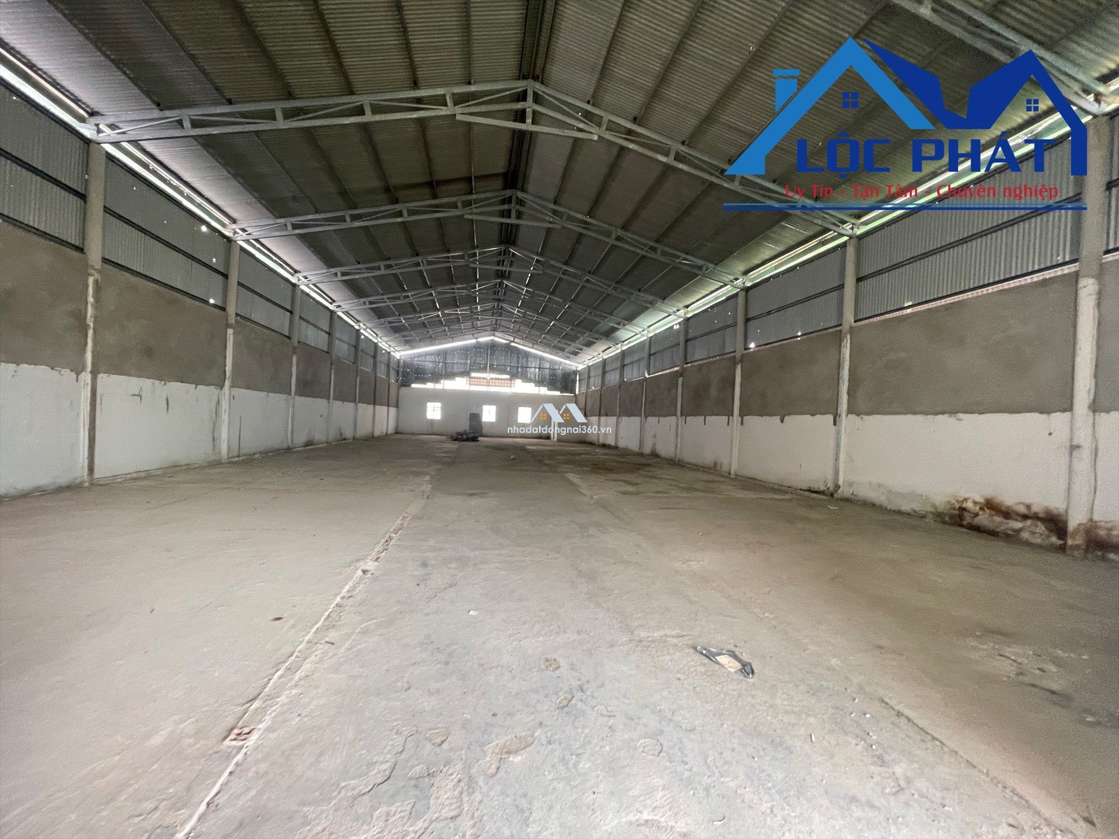 Cho thuê kho xưởng 750m2 phường Long Bình, Tp Biên Hoà GIÁ 40TR/THÁNG