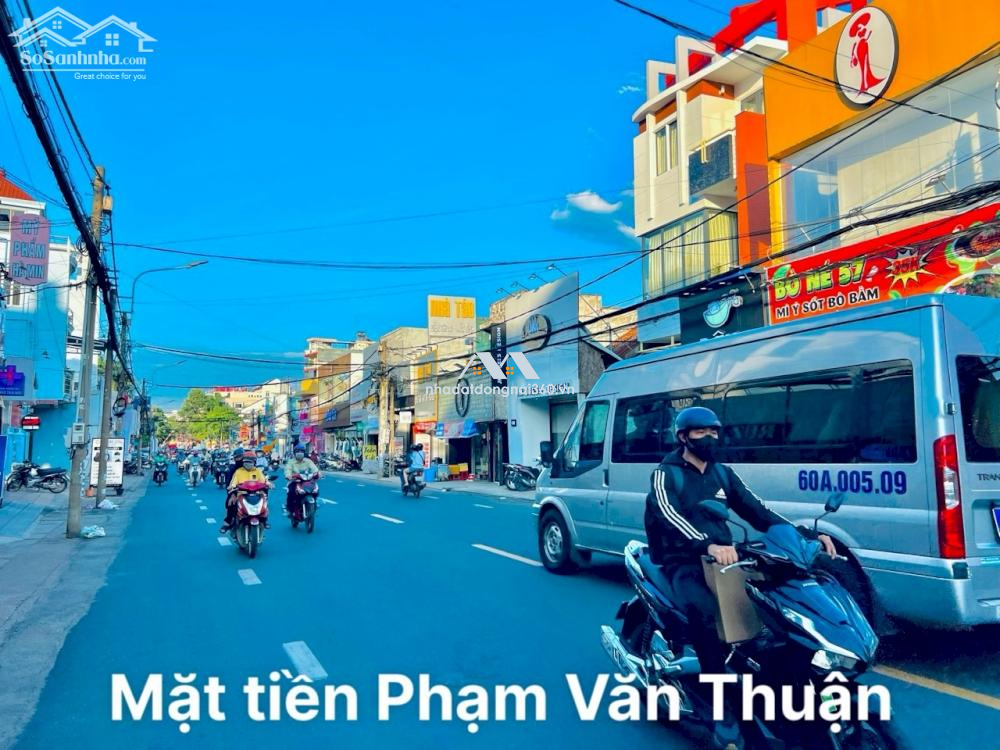 Bán đất 2 mặt tiền đường Phạm Văn Thuận sổ hồng riêng 284m2 giá tốt chỉ 105 triệu/m2