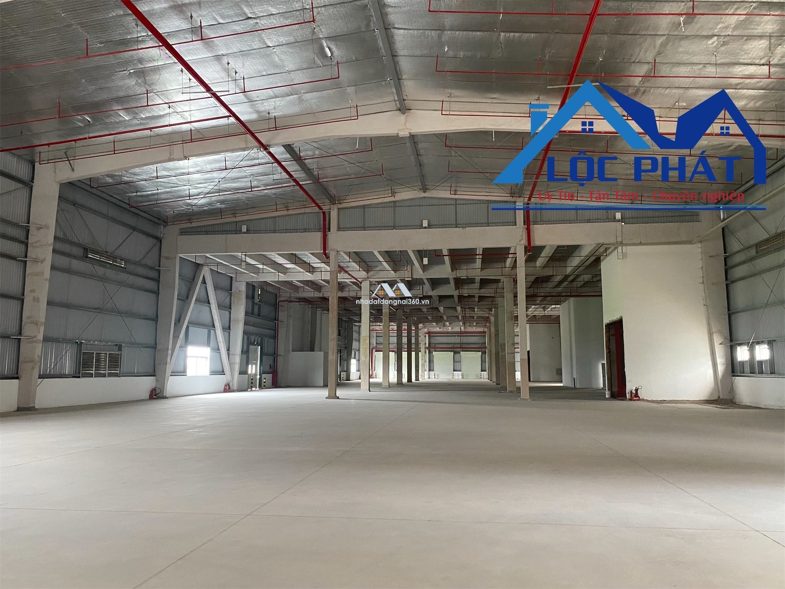 Cho thuê xưởng 5400m2 KCN Hố Nai 3, Trảng Bom, Đồng Nai