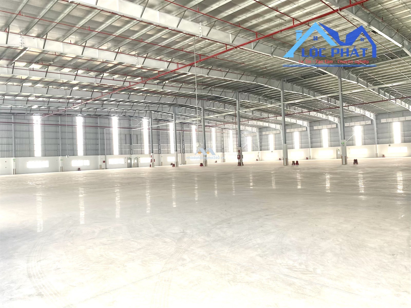 Cho thuê xưởng 5400m2 KCN Nhơn Trạch, Đồng Nai giá 729 triệu