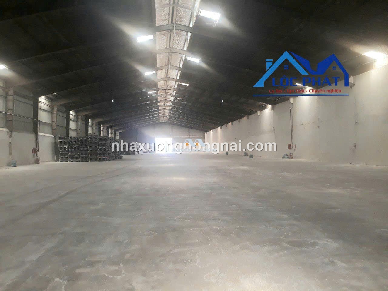 Cho thuê kho khu công nghiệp Long Bình Biên Hòa 4.000 m2