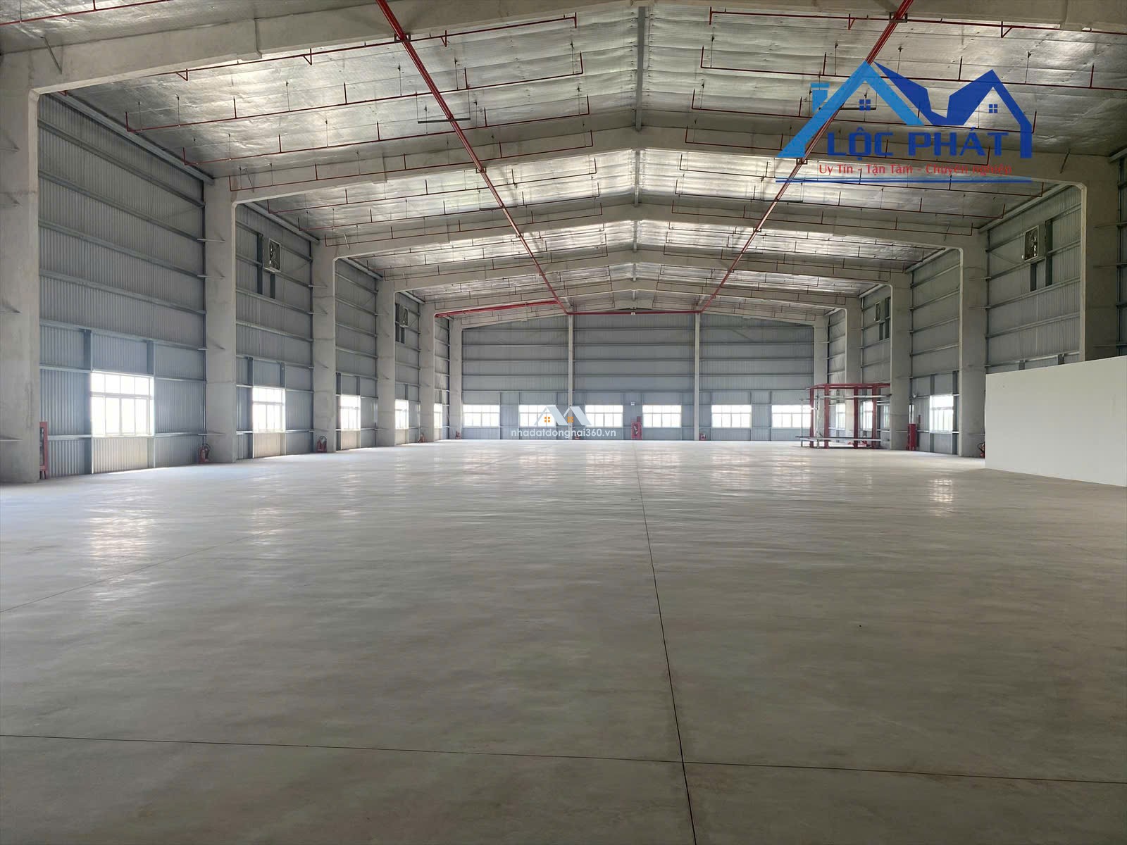 Cho thuê kho xưởng 6.000m2 giá 650 triệu. KCN Trảng Bom-Đồng Nai