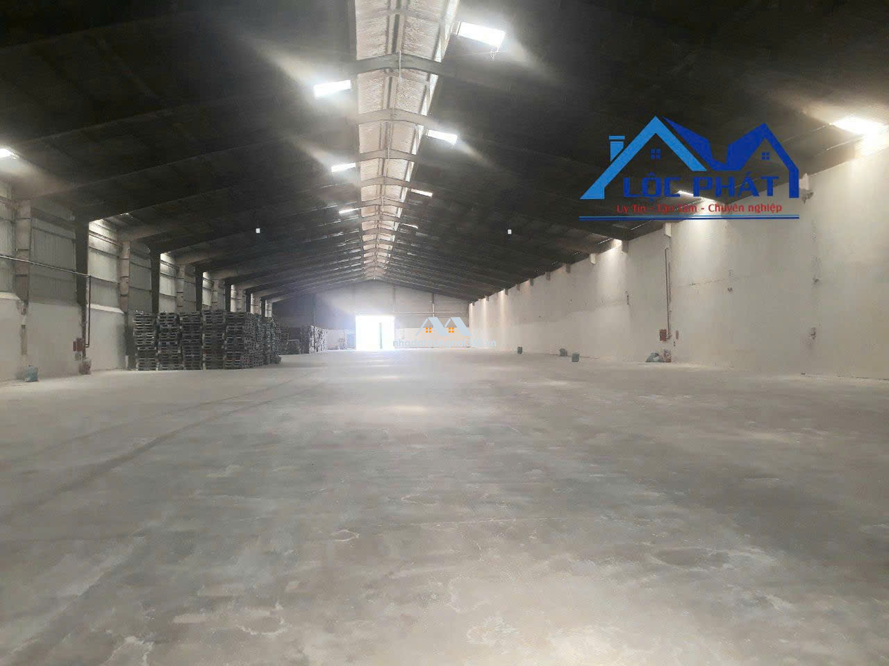 Cho thuê kho Kcn Long Bình Biên Hòa 3.600 m2 chỉ 41.000/m2