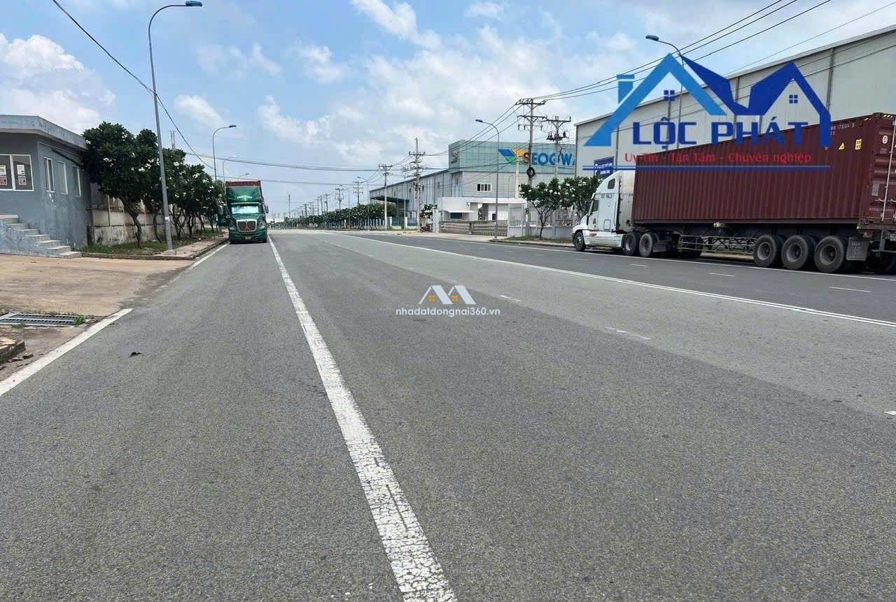 Cho thuê xưởng giá rẻ 22.400m2 chỉ 1tỷ 274 triệu. KCN Nhơn Trạch-Đồng Nai