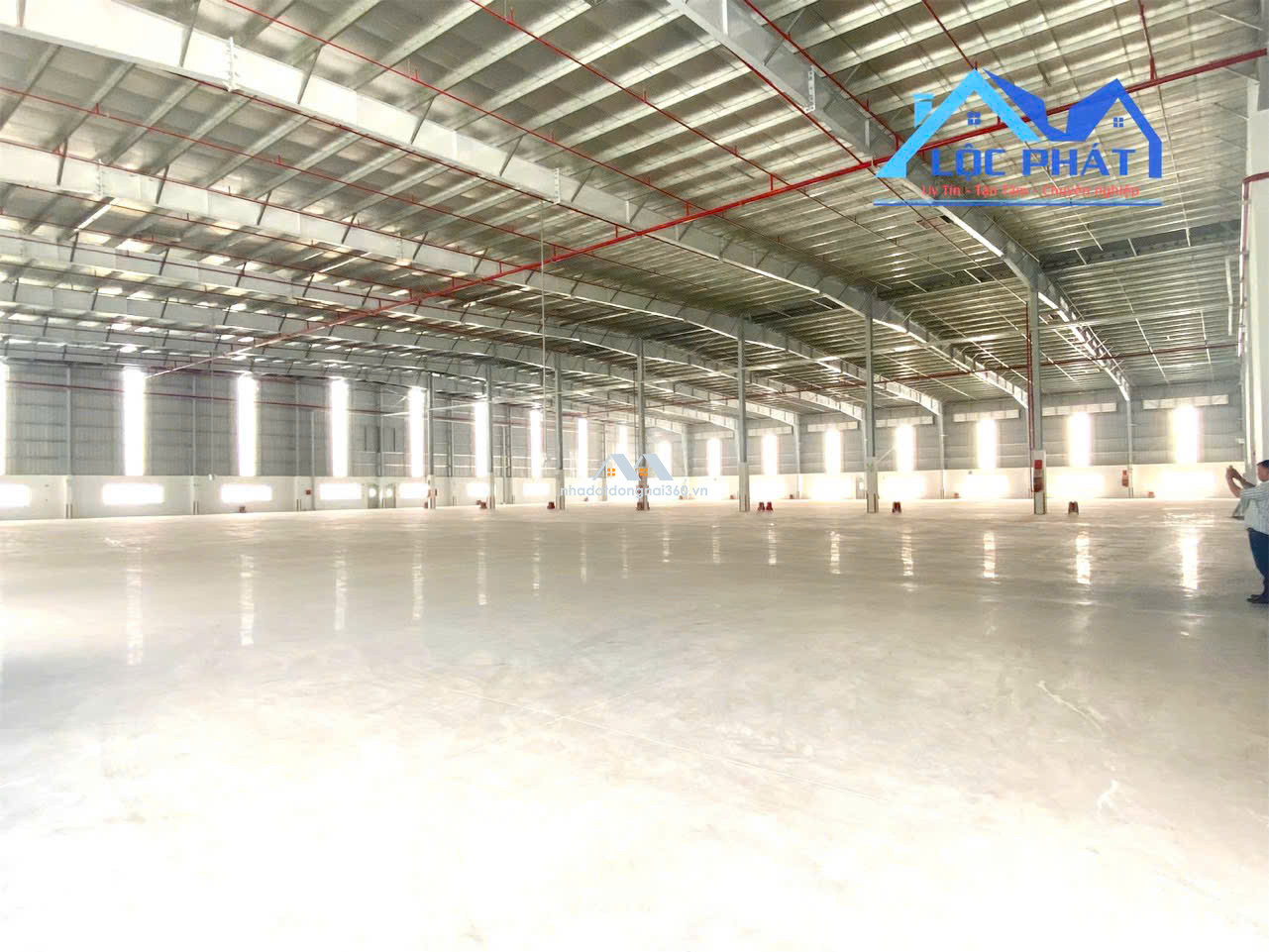 Cho thuê xưởng 2700m2 KCN Nhơn Trạch, Đồng Nai giá 368tr/tháng