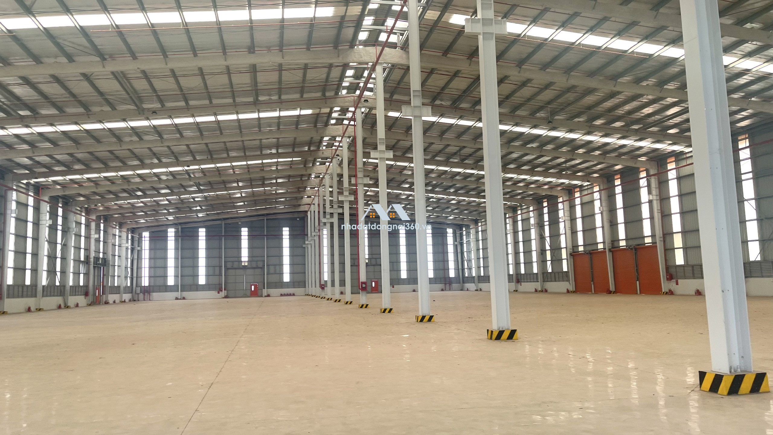 Xưởng 4515m2 KCN Dầu Giây Đồng Nai cho thuê 3,8$/m2