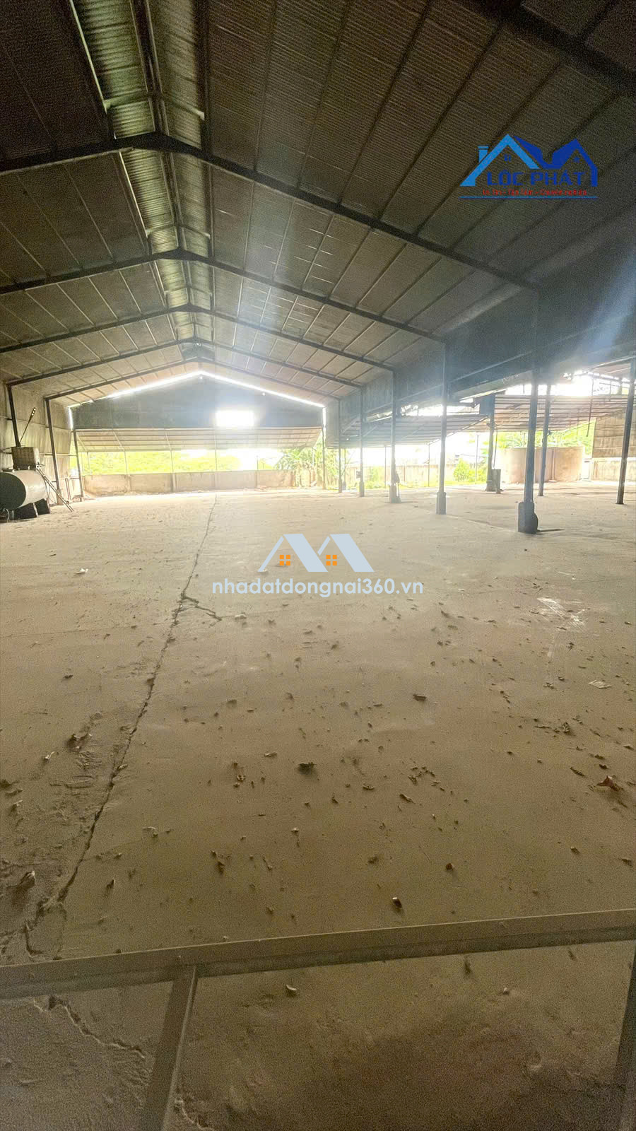 Cho thuê xưởng 2300m2 xã Hố Nai 3, Trảng Bom, Đồng Nai giá 70tr/tháng