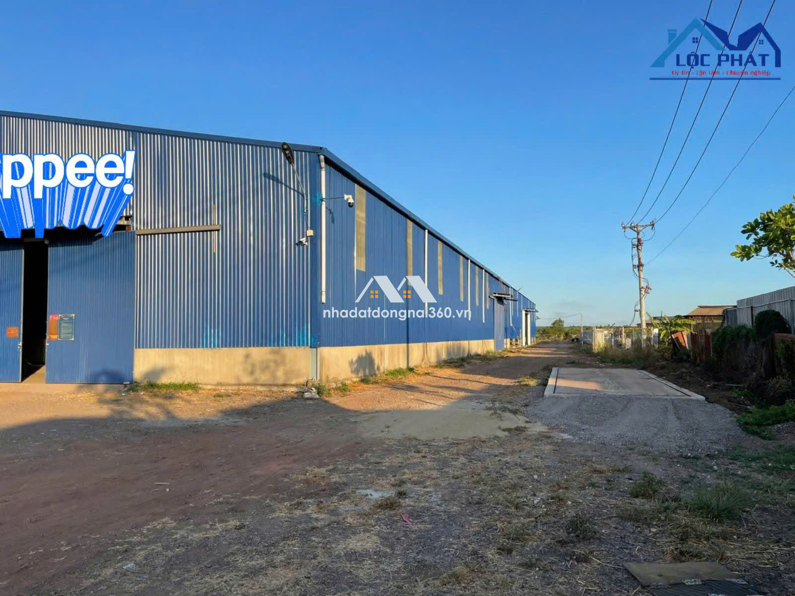 Cho thuê xưởng 1200m2 gần KCN Dầu Giây Thong Nhat chỉ 32k/m2/tháng