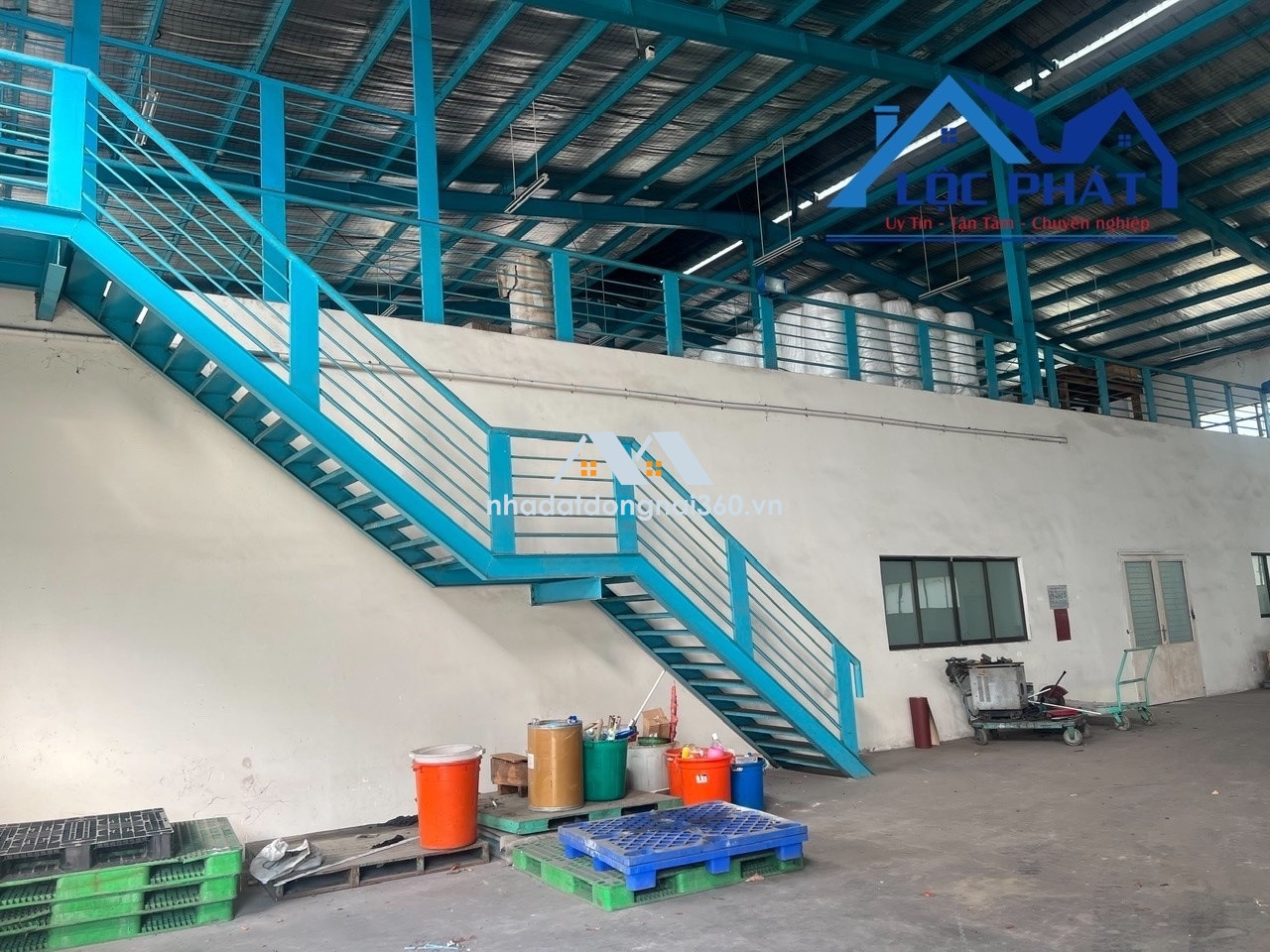 Bán nhà xưởng giá chỉ 165 tỷ DT: 30.200m2. KCN Nhơn Trạch-Đồng Nai