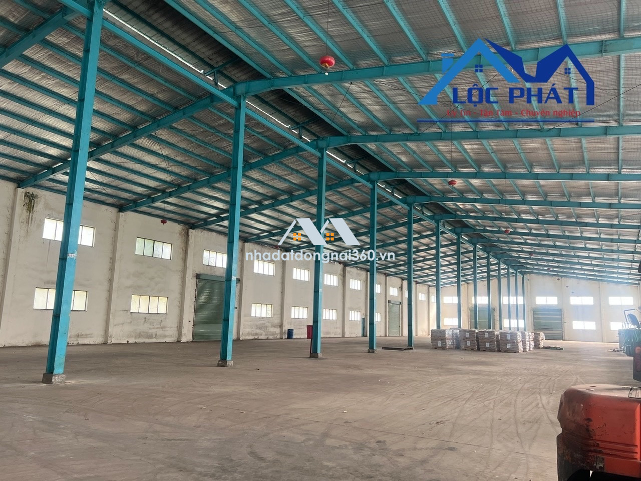 Bán nhà xưởng giá chỉ 165 tỷ DT: 30.200m2. KCN Nhơn Trạch-Đồng Nai