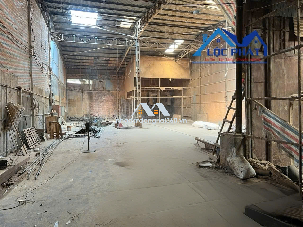 Bán nhà xưởng 3000m2 đất đã lên SKC giá chỉ 27 tỷ. Long Bình-Biên Hòa-Đồng Nai