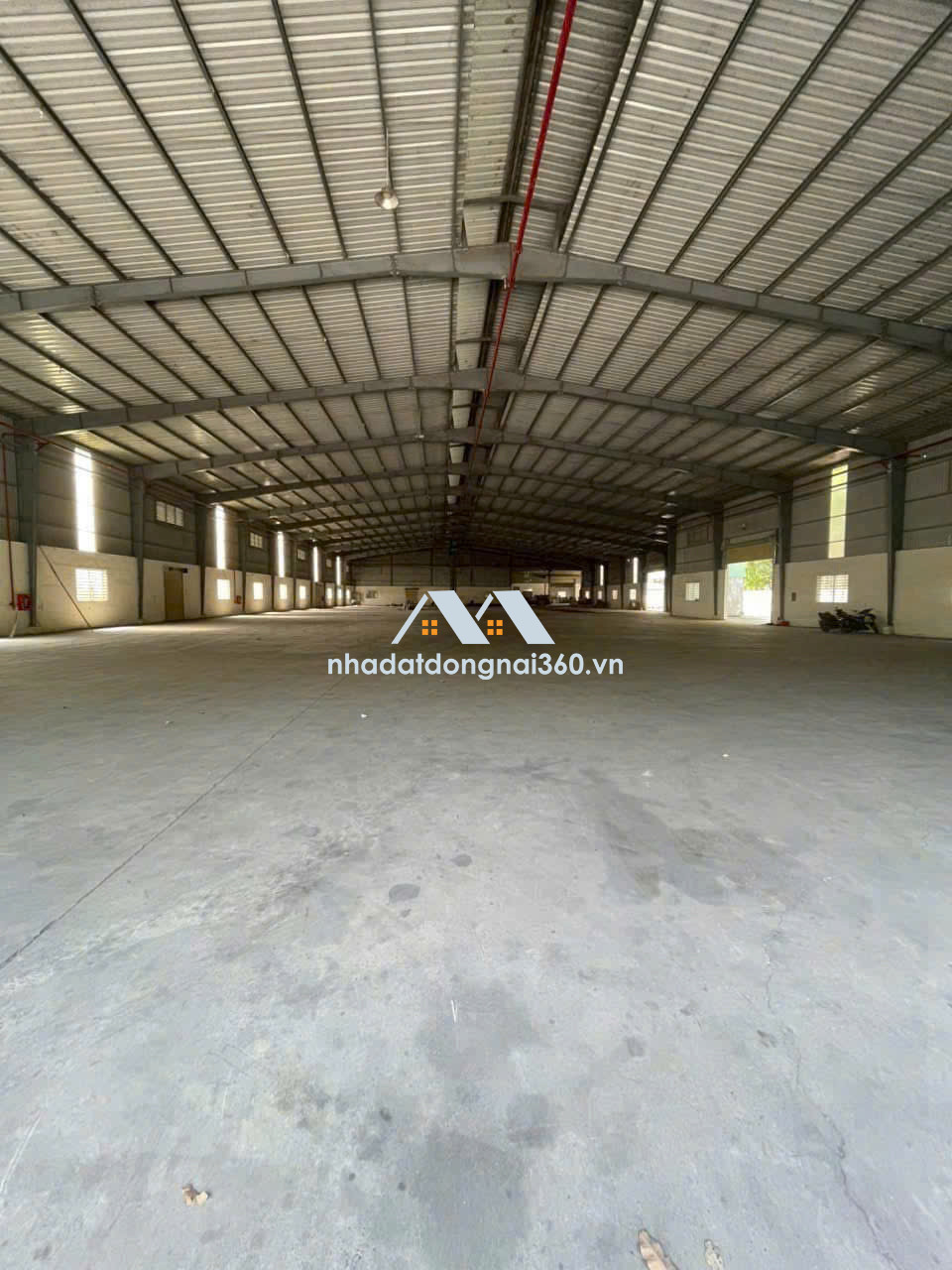 BÁN XƯỞNG CƠ KHÍ 3.500m2 CỤM CÔNG NGHIỆP BIÊN HOÀ CHỈ 16 tỷ