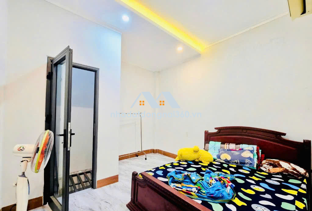 Bán nhà đẹp 3 tầng 200m2 MT Kinh Doanh An Bình TP Biên Hòa Đồng Nai có 4,2 tỷ