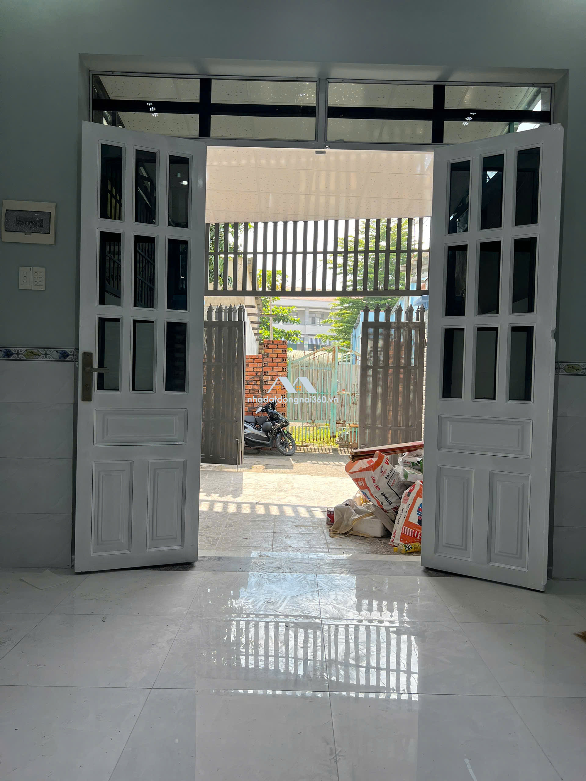 Bán nhà 1 Trệt 1 Lầu Biên Hòa,SHR đường xe hơi,gần cầu Mới Hóa An