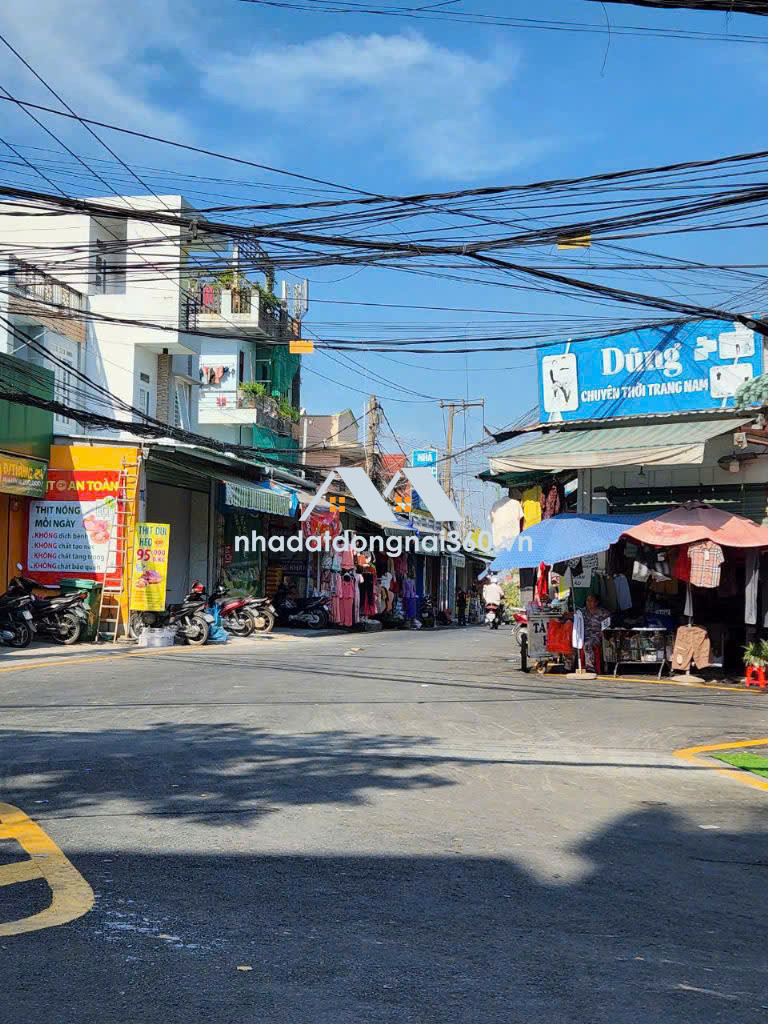 Bán nhà 3 lầu mặt tiền kinh doanh chợ Đồi An Bình Biên Hoà 440m2 nở hậu giá tốt chỉ 8,9 tỷ
