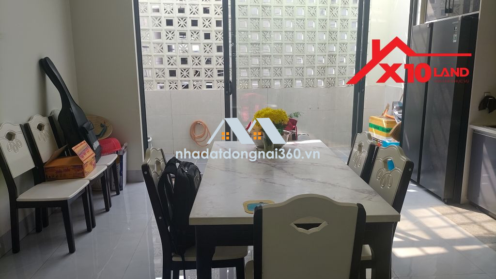 Bán nhà 3 tầng 268m2 Chợ Trại Bò Long Bình TP Biên Hòa có 5,99 tỷ