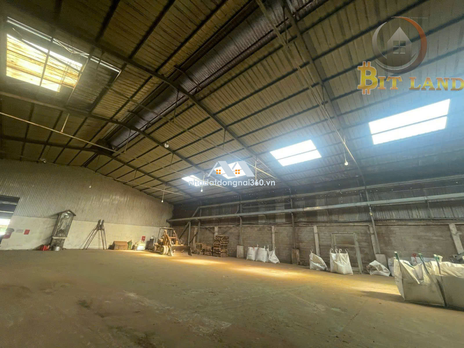 Cho thuê xưởng 5000m2 Khu vực Công nghiệp Trảng Bom Đồng Nai có 210tr