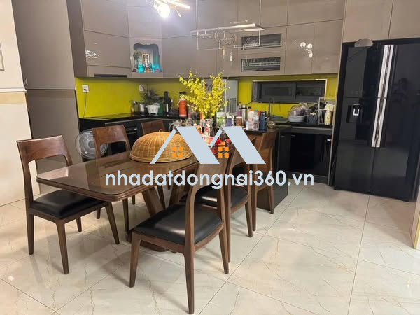 SIÊU PHẨM HIẾM CÓ – 2 MẶT TIỀN NGAY TRUNG TÂM THỊ TRẤN LONG THÀNH