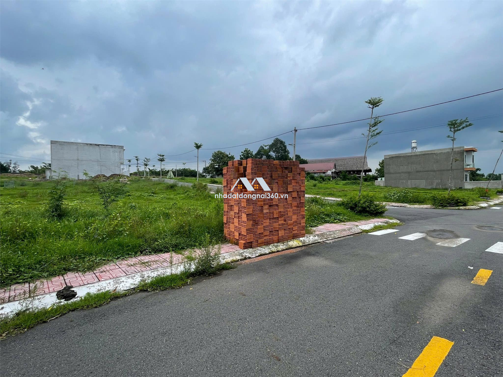 BÁN ĐẤT THỔ CƯ 82M2 GIÁ HỜI - NGUYỄN TRUNG TRỰC - AN HÒA - BIÊN HÒA - SỔ HỒNG CHÍNH CHỦ