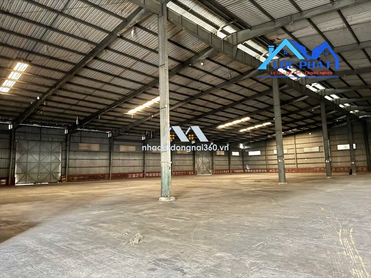 Cho thuê nhà xưởng 2.200m2 giá 110 triệu. gần KCN Biên Hòa-Đồng Nai