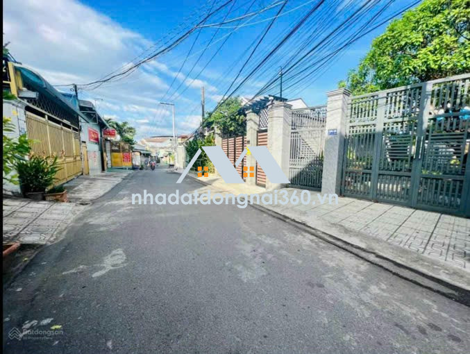 Bán nhà đẹp 1 trệt 1 lầu 94m2 đường ô tô phường An Bình Biên Hoà Đồng Nai chỉ 3,2 tỷ