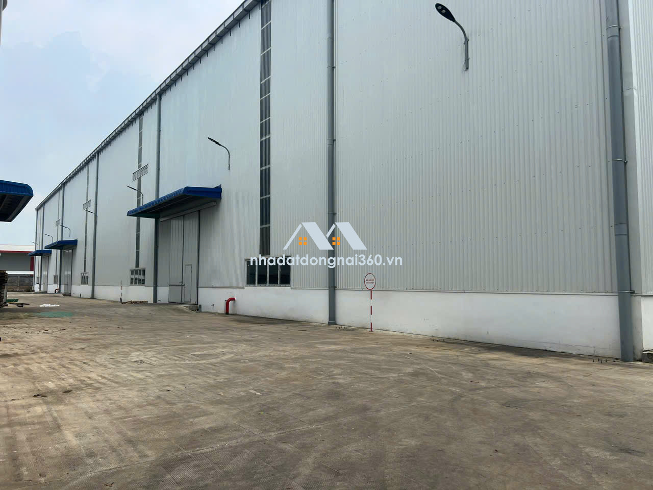 Bán nhà xưởng 7.000m2 đất SKC giá tốt chỉ 39 tỷ. Vĩnh Cửu-Đồng Nai