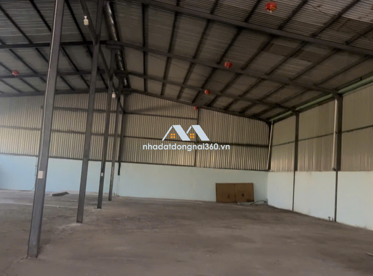 Cho thuê xưởng 900m2 đường container Trảng Dài TP Biên Hòa có 25tr