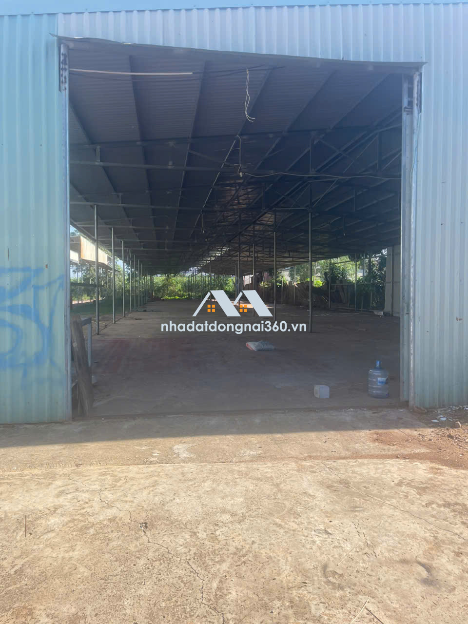 Cho thuê xưởng 12000m2 đường container Lộc An Long thành có 50tr