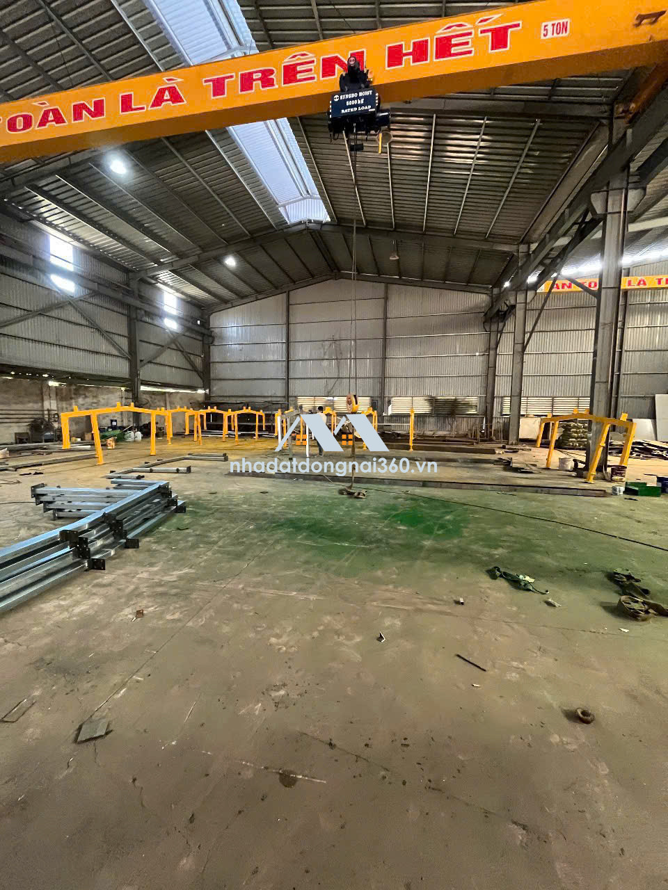 Cho Thuê Nhà Xưởng Cơ Khí 1000m2 có cẩu trục 5T Trảng Bom Đồng Nai Chỉ 40tr