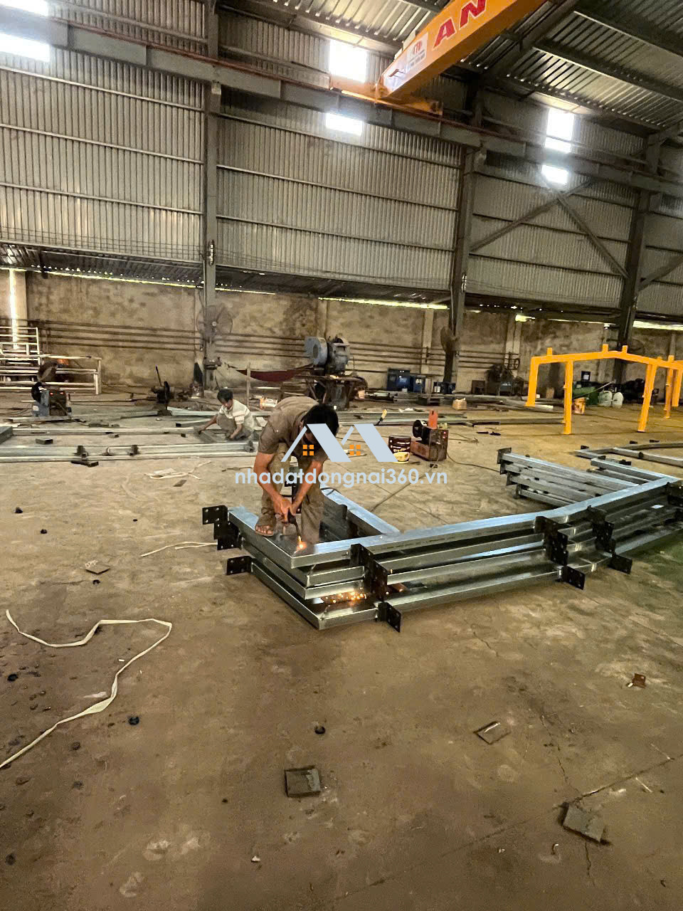 Cho Thuê Nhà Xưởng Cơ Khí 1000m2 có cẩu trục 5T Trảng Bom Đồng Nai Chỉ 40tr