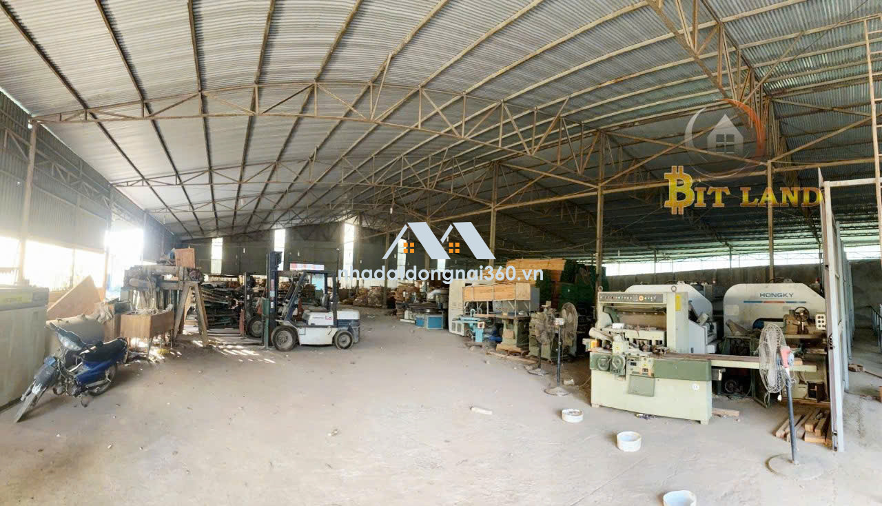 Cho thuê xưởng 11000m2 Cụm Khu công nghiệp Hố Nai 3 Đồng Nai có 320tr
