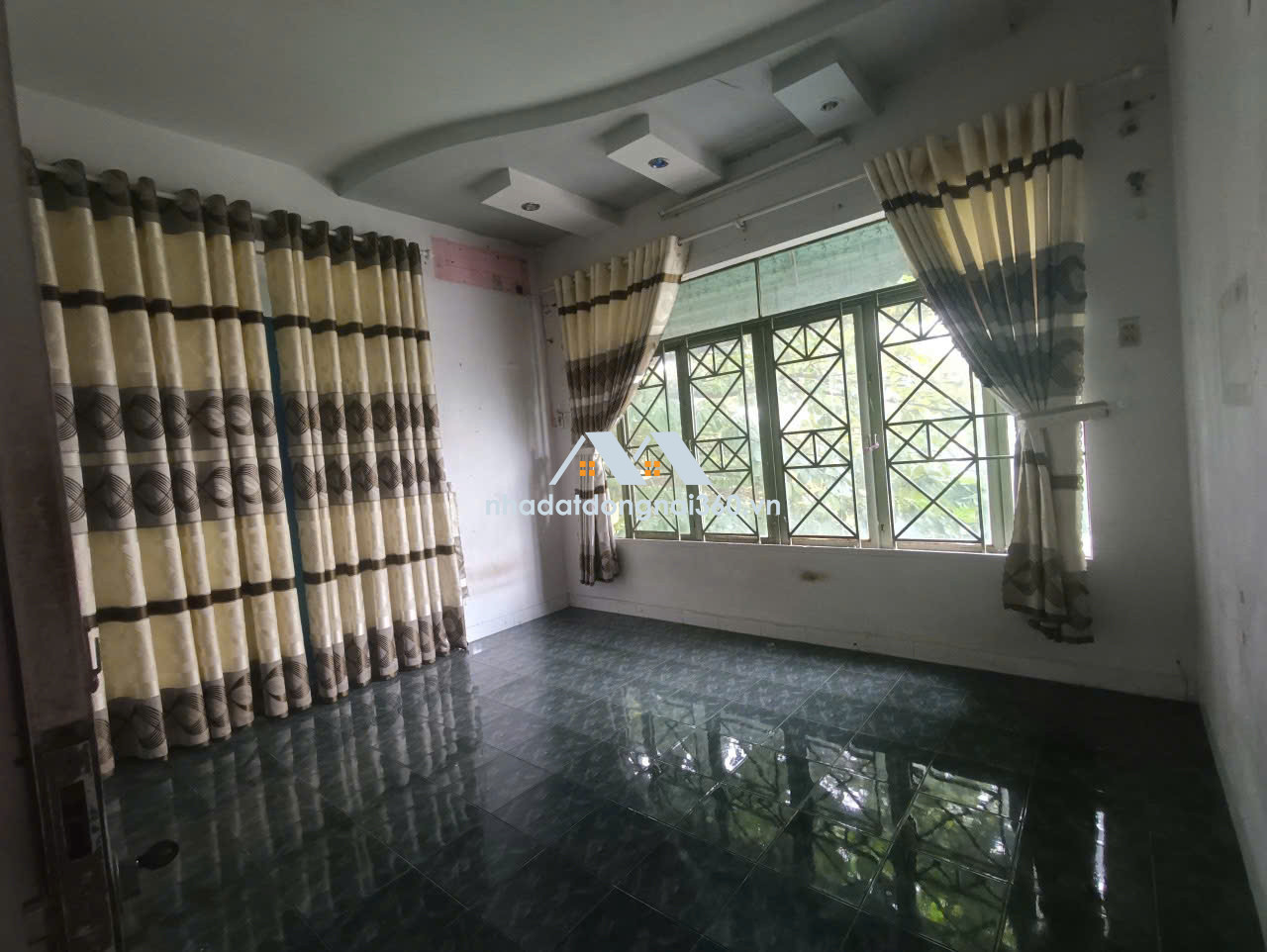 Bán nhà 3 tầng 200m2 góc 2MT KD Nguyễn Văn Hoa TP Biên Hòa chỉ 5,5 tỷ