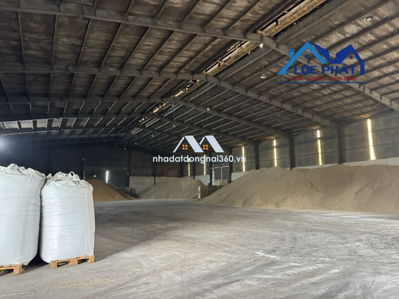 Cho thuê nhà xưởng 1800m2 giá chỉ 108 triệu. Trảng Bom-Đồng Nai