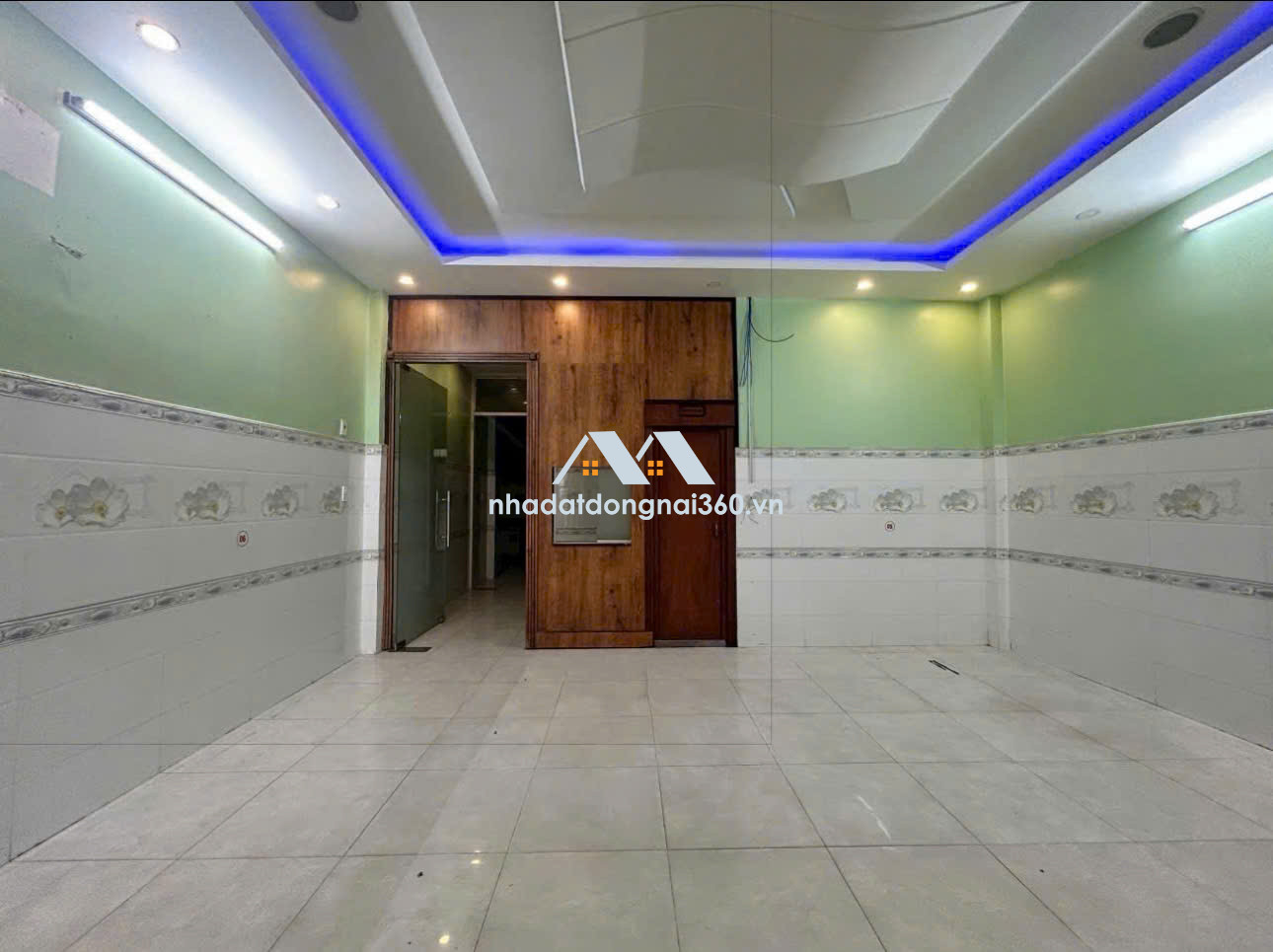 CHO THUÊ TÒA NHÀ DIỆN TÍCH SỬ DỤNG 600M2, Đ TRƯƠNG ĐỊNH, BIÊN HÒA. GIÁ 40TR/THG