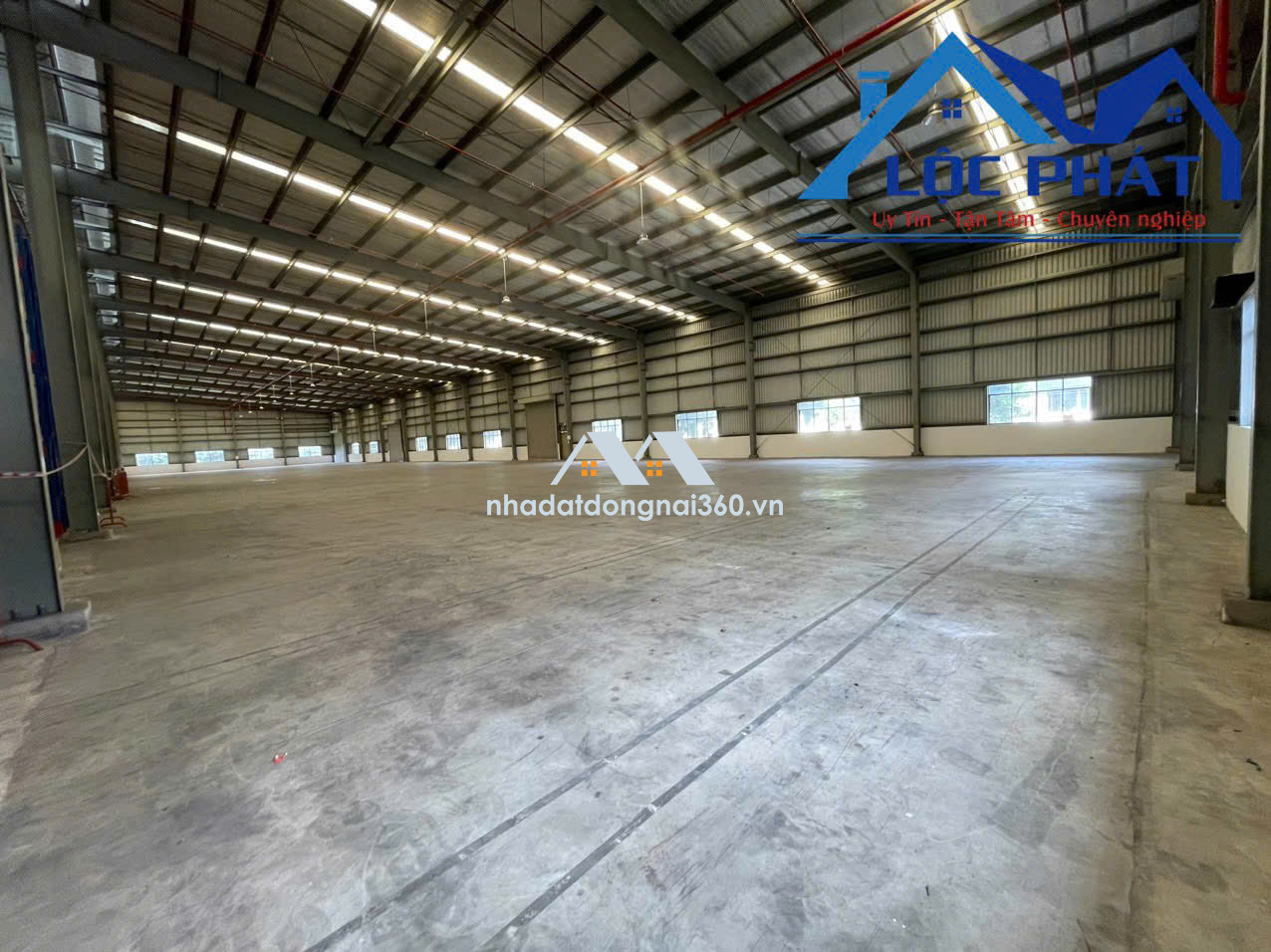 Xưởng 2400m2 cho thuê giá 275tr KCN Nhơn Trạch Đồng Nai