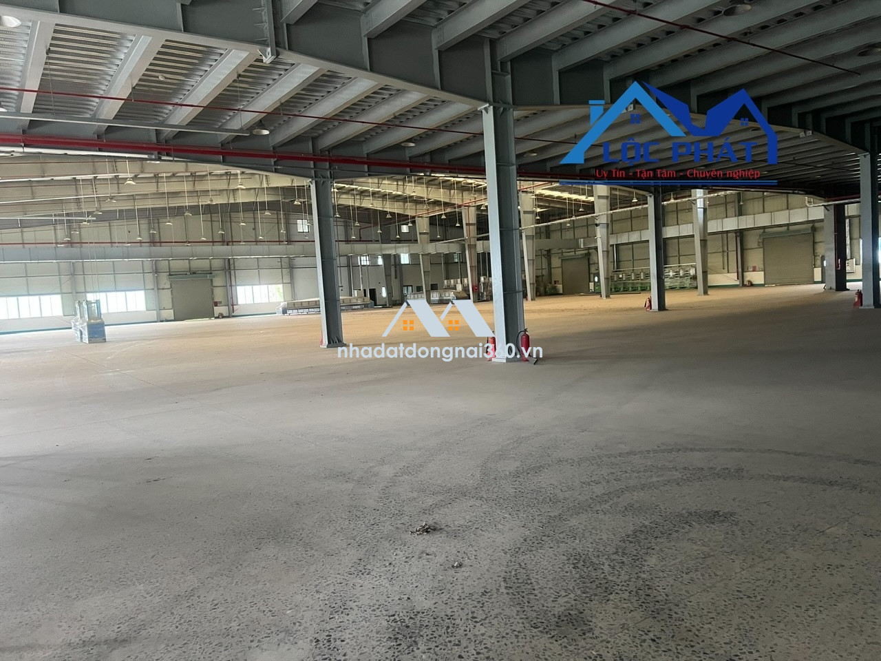 Cho thuê nhà xưởng 9300m2 giá chỉ 1 tỷ 117 triệu. KCN Trảng Bom-Đồng Nai