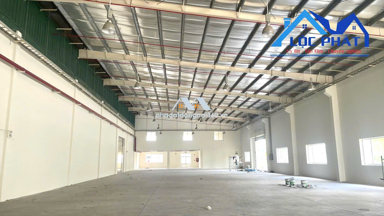 Cho thuê xưởng 3400m2 KCN AMATA Biên Hoà, Đồng Nai khuôn viên độc lập