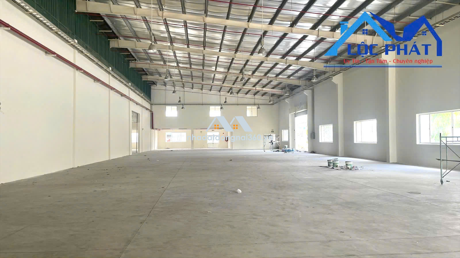Cho thuê xưởng 3400m2 KCN AMATA Biên Hoà, Đồng Nai khuôn viên độc lập