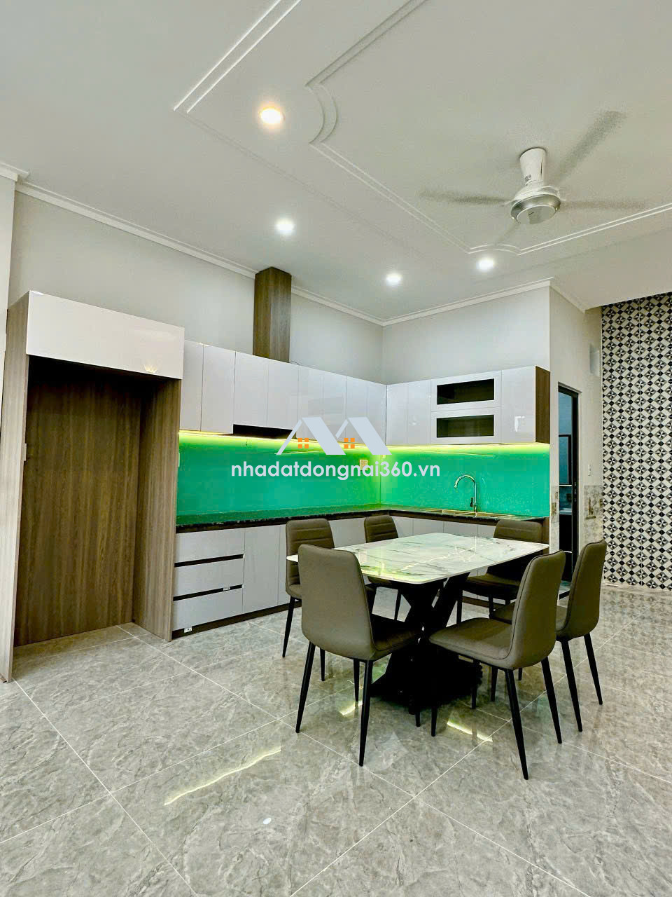 Bán nhà Phường An Bình siêu phẩm nhà đẹp 3 phòng ngủ chỉ 4,5 tỷ