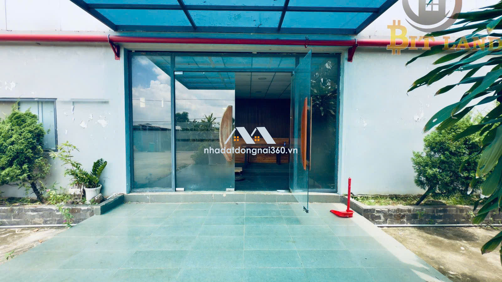 BÁN NHÀ XƯỞNG 3100M2 NGAY THỐNG NHẤT ĐỒNG NAI. GIÁ 19 TỶ