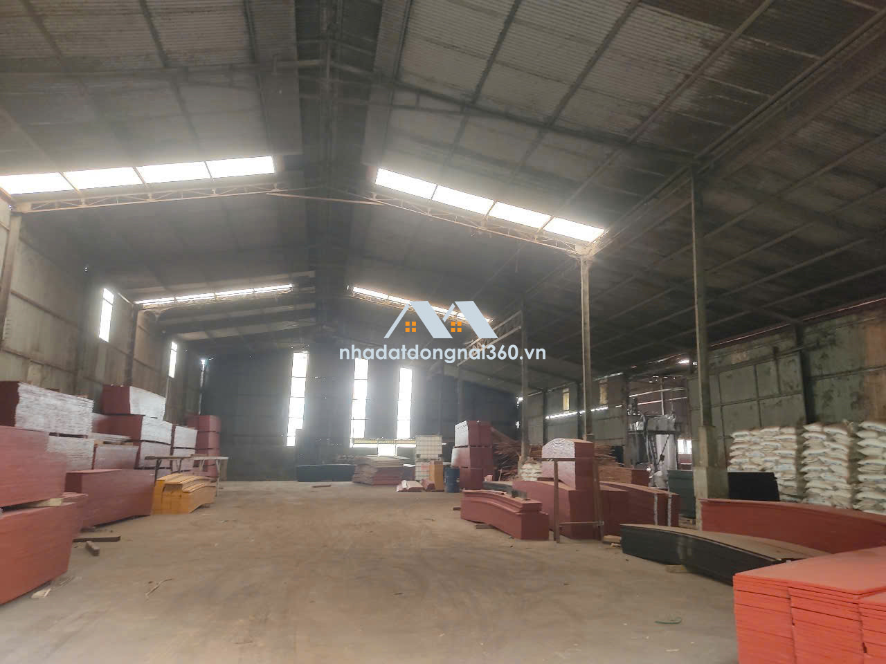 BÁN XƯỞNG SẢN XUẤT 2 MẶT TIỀN, 3000M2, TẠI LONG BÌNH, BIÊN HÒA, ĐỒNG NAI. GIÁ 16 TỶ