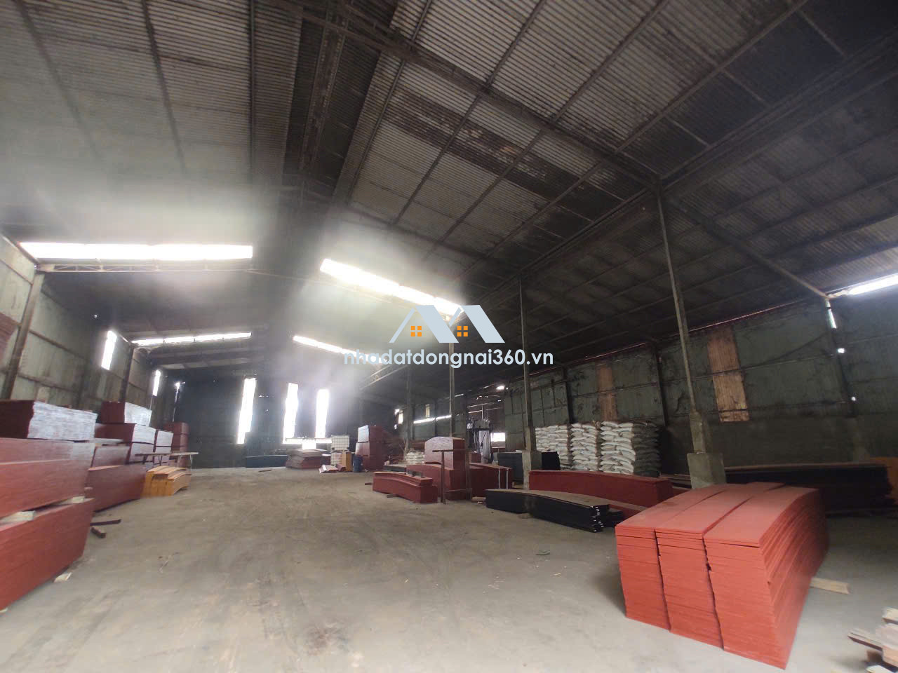 BÁN XƯỞNG SẢN XUẤT 2 MẶT TIỀN, 3000M2, TẠI LONG BÌNH, BIÊN HÒA, ĐỒNG NAI. GIÁ 16 TỶ