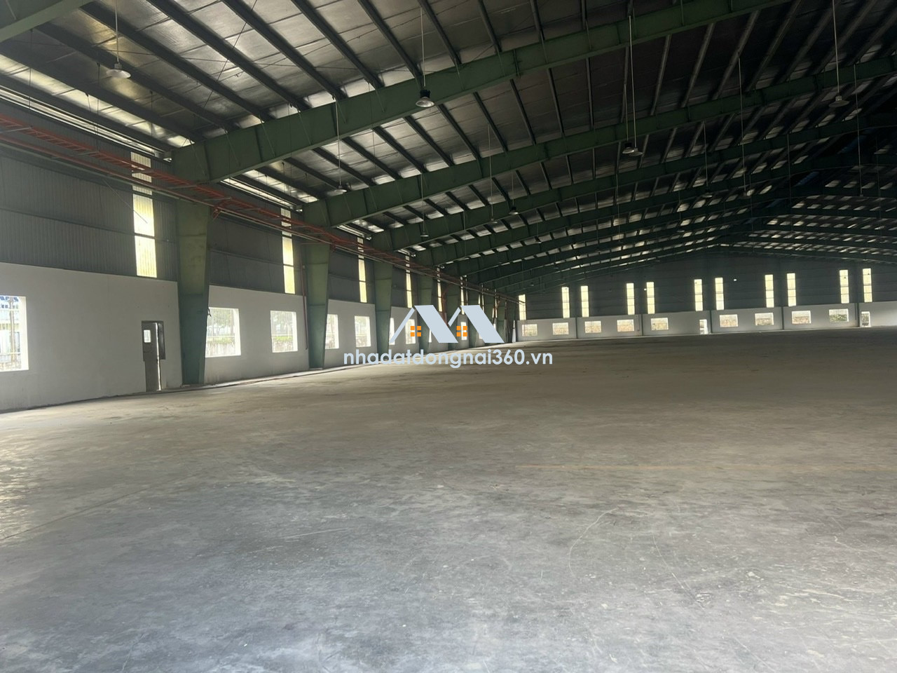 Cho thuê nhà xưởng 3700m2 giá tốt chỉ 160 triệu. Vĩnh Cửu-Đồng Nai